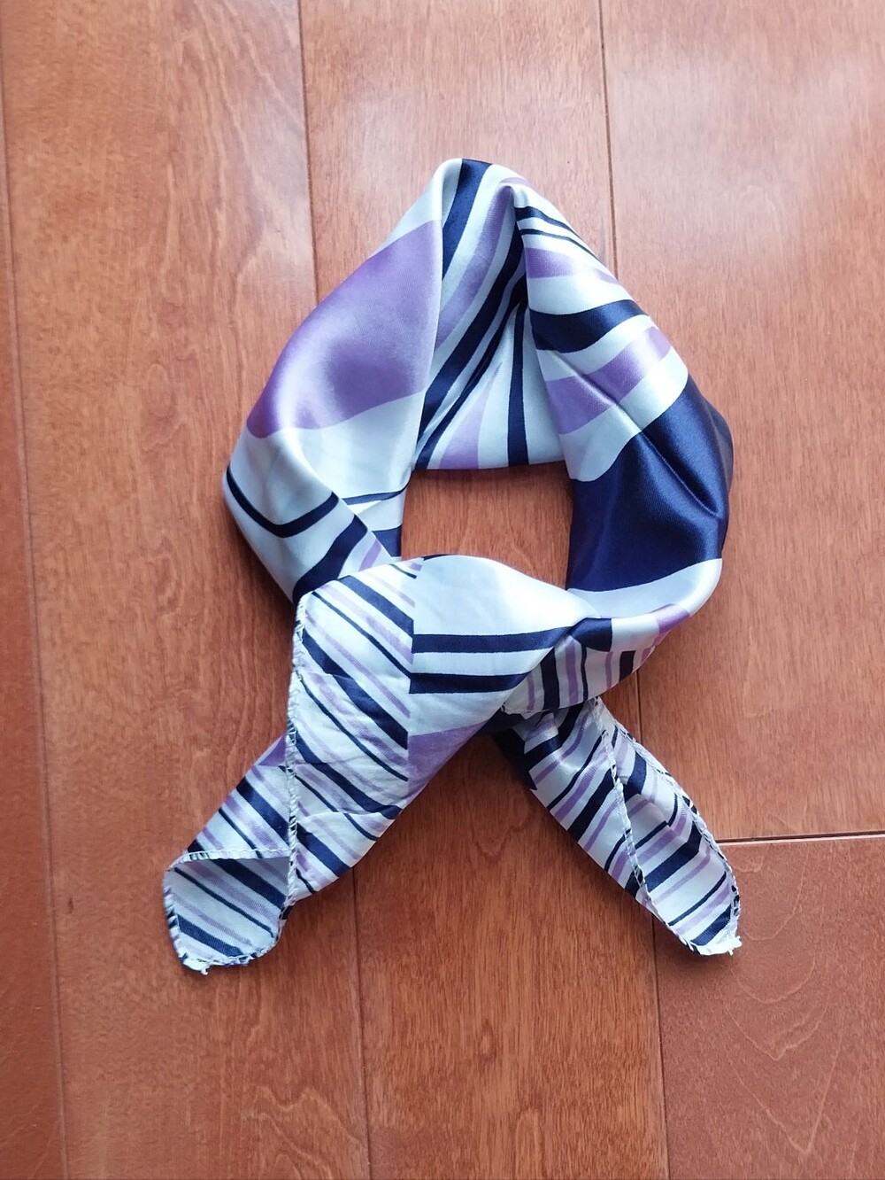 Stylish Purple Swirl Decorative Scarf - Unbranded